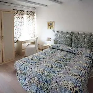  Apartment La Finestra Su Roma